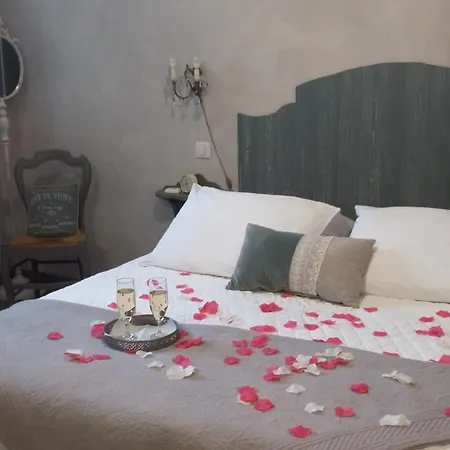 住宿加早餐酒店 D'hotes L'oreliane En Provence Adults Only 3*