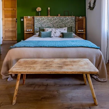 D'hotes L'oreliane En Provence Adults Only 3*