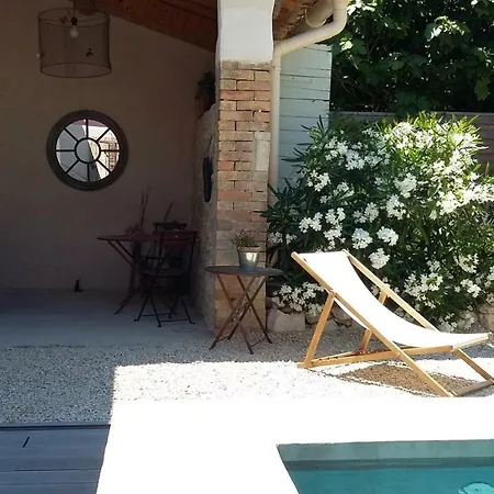 住宿加早餐酒店 D'hotes L'oreliane En Provence Adults Only 3*